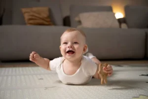 When do babies start crawling