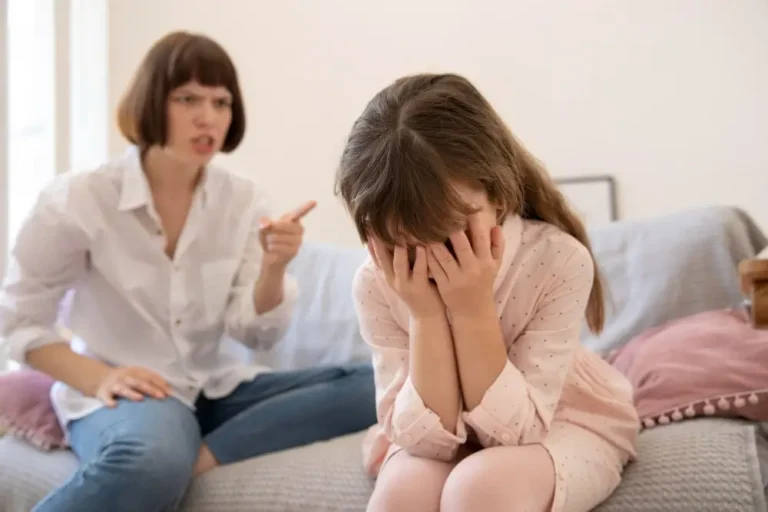 A young girl living with toxic family members