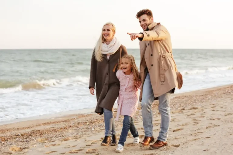 democratic parents walk with their daughter